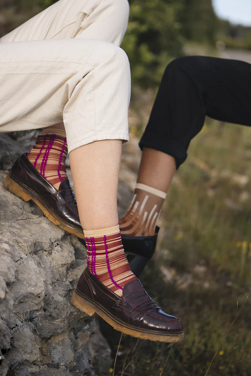 Transparent Socks Nevada Roads "Fuchsia"