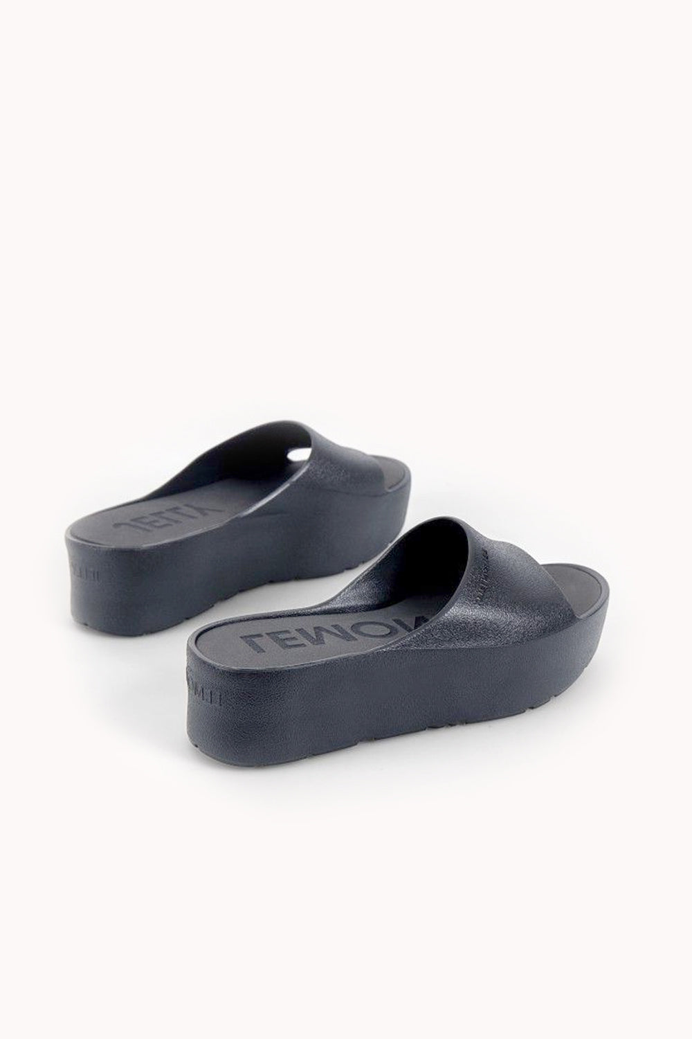 "Sunny" 5cm Black Wedge Slides