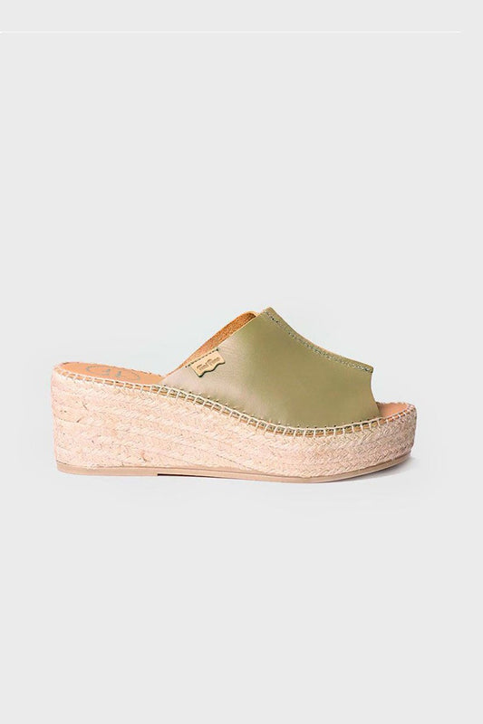 "IVONNE Caqui" Leather espadrilles