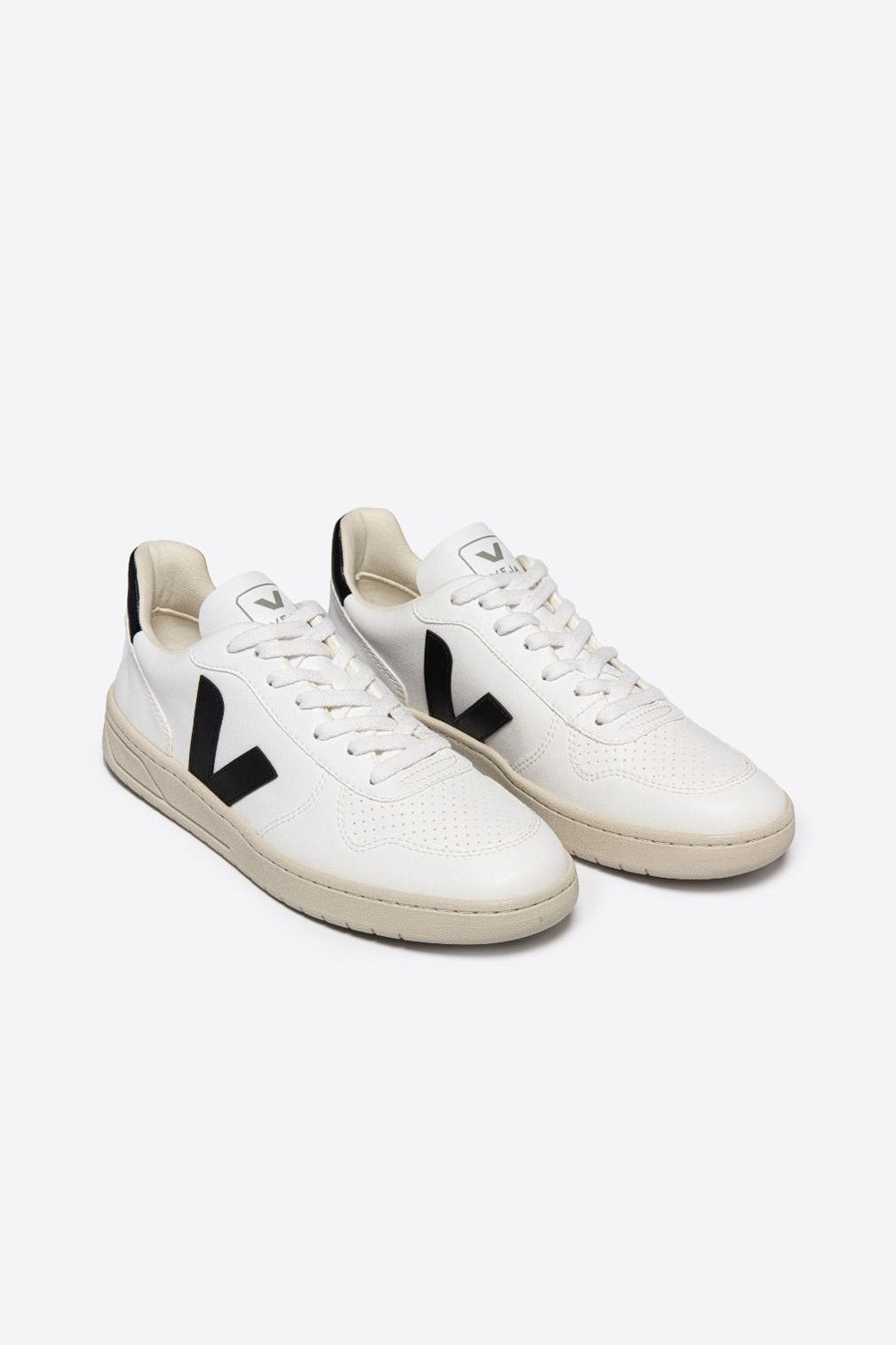 V 10 CWL White Black Leather Sneakers